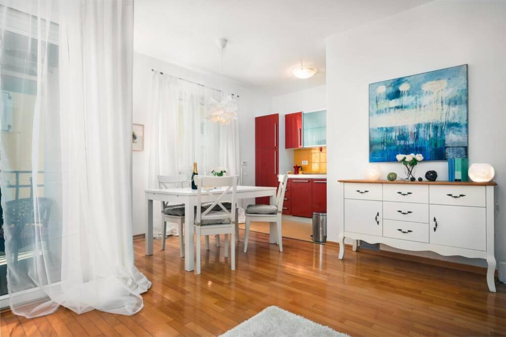Apartamento Duplex + Garage Rovinj Exterior foto