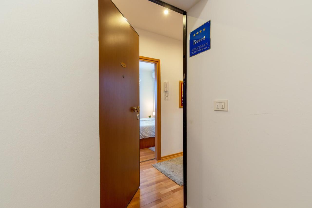 Apartamento Duplex + Garage Rovinj Exterior foto